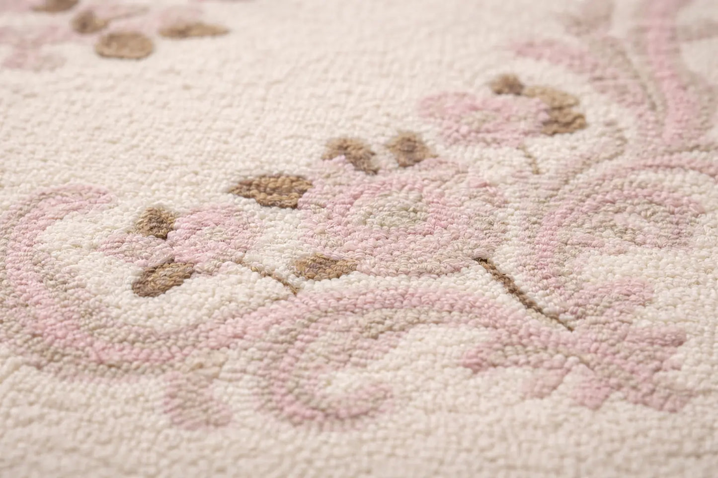 AR-003 | Classic Floral Medallion Hand-Tufted Rug My Store