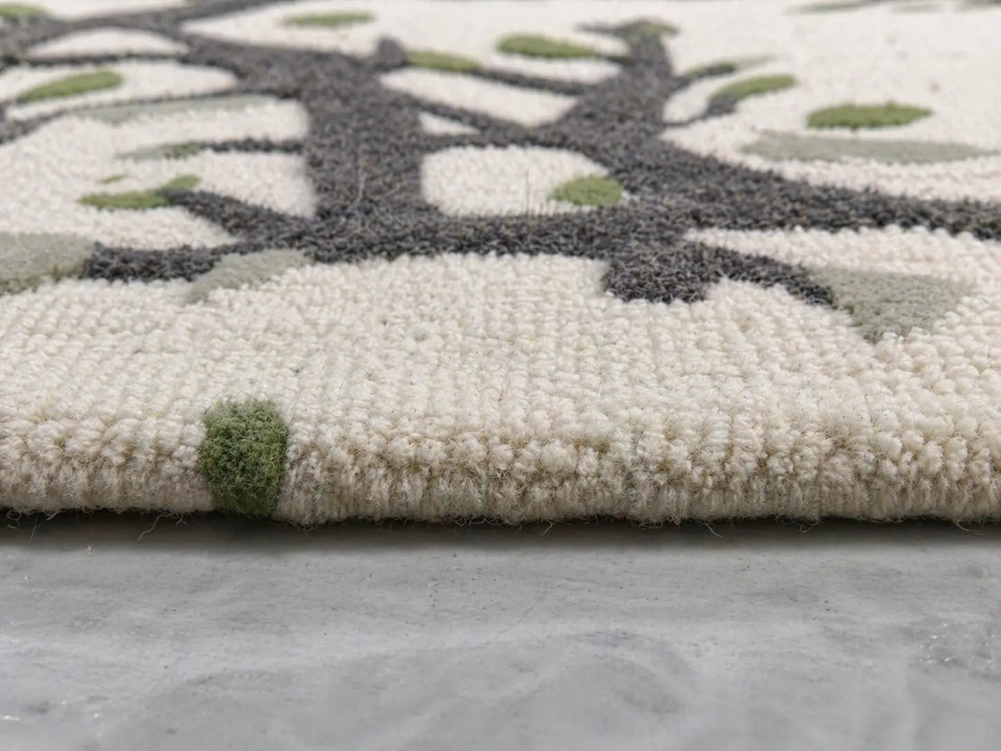 AR-009 | Tree Pattern Hand-Tufted Rug My Store