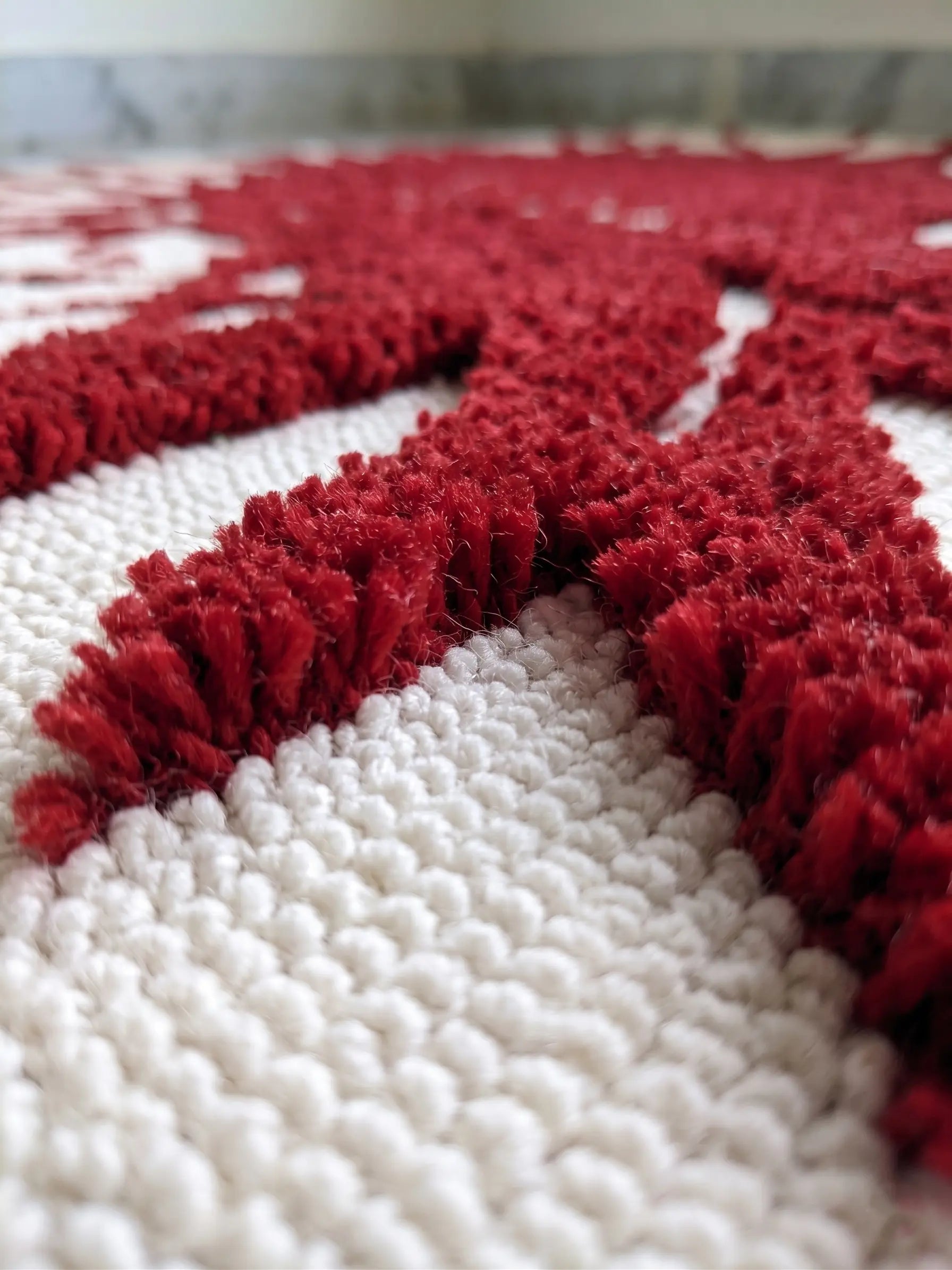 AR-014 | Scorpio Abstract Hand-Tufted Rug My Store