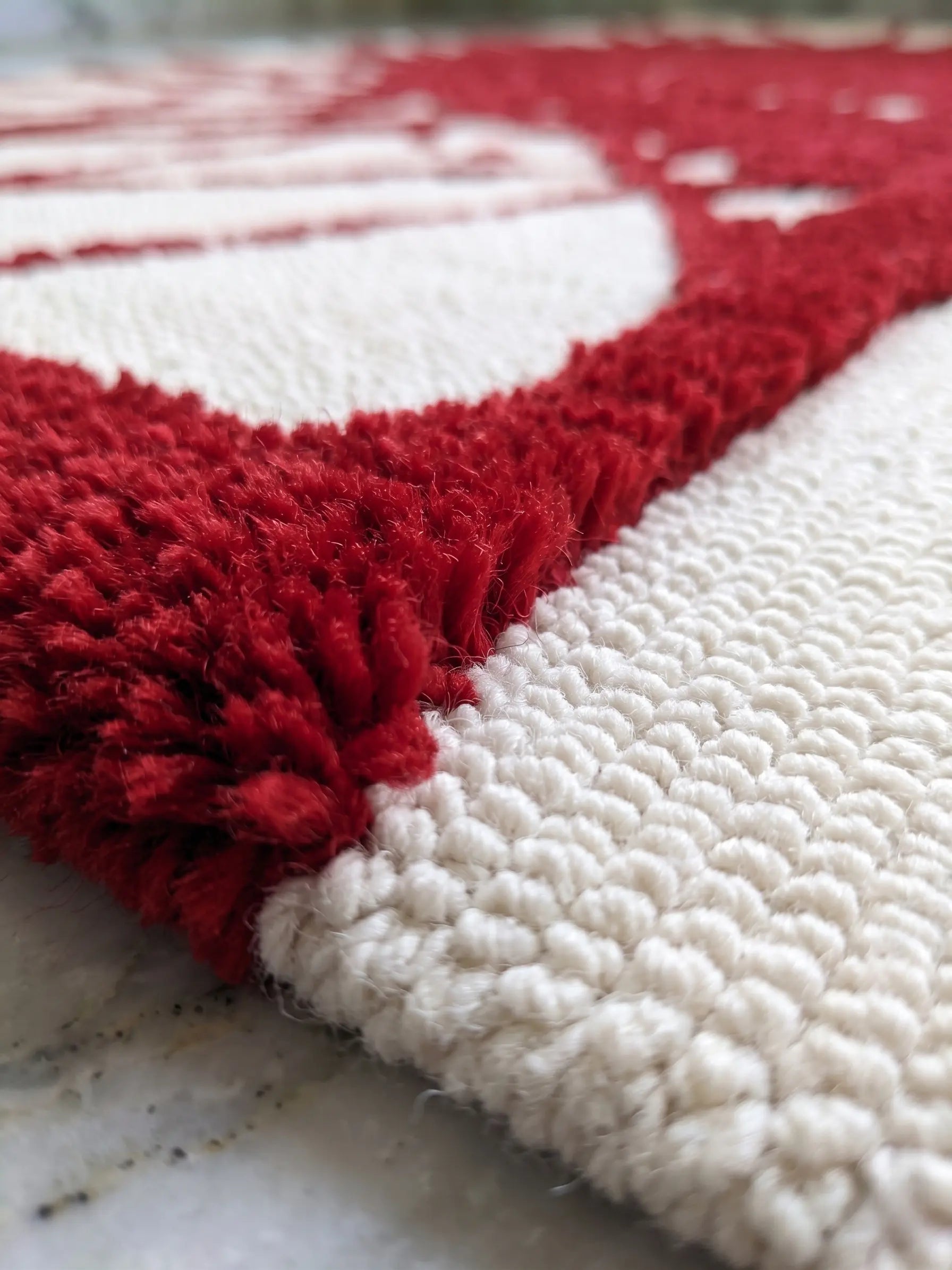 AR-014 | Scorpio Abstract Hand-Tufted Rug My Store
