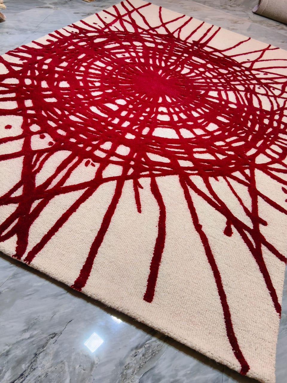 AR-014 | Scorpio Abstract Hand-Tufted Rug