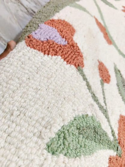 AR-004 | Floral Vine Hand-Tufted Rug My Store